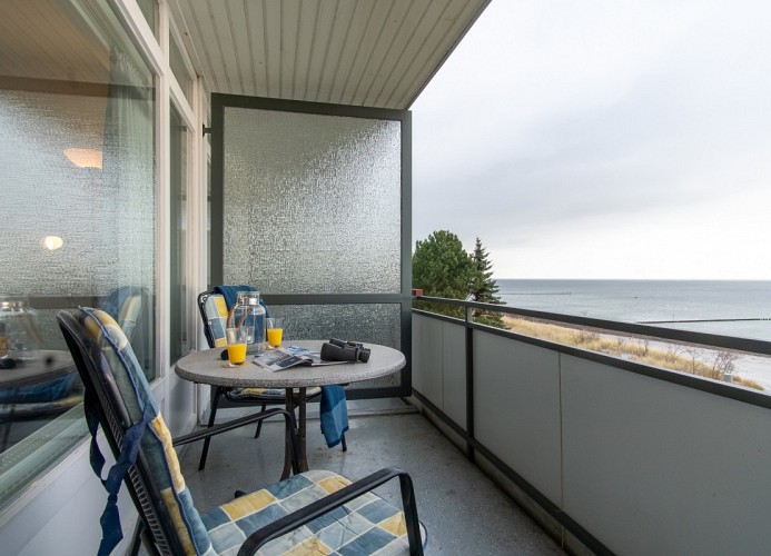 Balkon in direkter ...