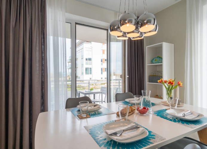 ..Zugang zum Balkon